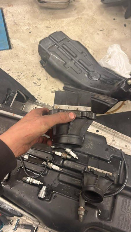 Ski-doo MXZ gas tank - Image 2