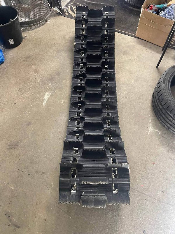 Ski-doo Lynx track